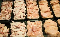 Mỹ thu hồi hơn 900 tấn thịt gà nghi nhiễm chất lạ