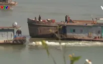 Hậu quả khai thác cát trái phép tại Phú Thọ