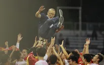 Những hình ảnh không thể nào quên trong lần đầu tiên bóng đá nam Việt Nam "lên đỉnh" SEA Games