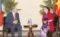 Chủ tịch Quốc hội gặp lãnh đạo Đảng Cộng sản Liên bang Nga