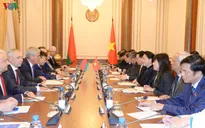 Chủ tịch Quốc hội hội đàm với Chủ tịch Viện Đại biểu Belarus
