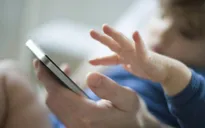 Tính năng mới kiểm soát trẻ em dùng iPhone xuất hiện hàng loạt lỗi