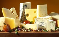 Mỹ bổ sung nhiều hàng hóa EU vào danh sách cân nhắc đánh thuế 100%