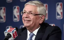Cựu chủ tịch NBA David Stern vẫn trong tình trạng nghiêm trọng
