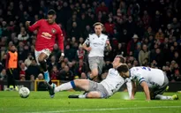 Kết quả tứ kết Cúp Liên đoàn Anh: Man Utd 3-0 Colchester, Oxford United 1-3 Man City