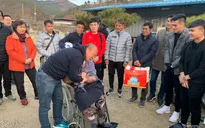 Xúc động ngày HLV Park Hang Seo về thăm mẹ tại quê nhà Hàn Quốc