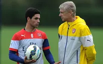 Arsene Wenger cảnh báo học trò cũ Mikel Arteta
