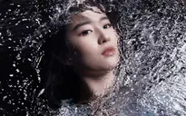 Lưu Diệc Phi đẹp không góc chết trên Harper's Bazaar