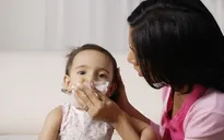Giao lưu trực tuyến: Làm gì giữa "cơn bão" cúm A lây lan nhanh chóng?