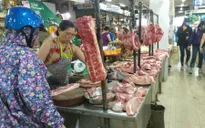 Giá thịt lợn ở miền Trung bất ngờ giảm mạnh