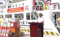 Mang tết sớm đến với Nhà giàn DK1