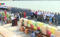 Bộ Tư lệnh Vùng II tặng quà Tết cho cán bộ chiến sỹ Nhà giàn DK1