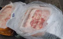 Phát hiện hai container nhập lậu đồ đông lạnh từ Trung Quốc trong sân siêu thị MM Mega Market
