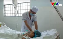 Ăn ốc bùn bống, một phụ nữ bị ngộ độc nặng