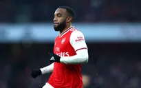 Lacazette nên thấy xấu hổ vì hành động của mình