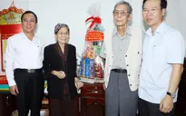 Trưởng Ban Tuyên giáo Trung ương thăm, chúc Tết văn nghệ sĩ tỉnh Bình Dương