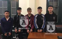 Hà Nội: Bắt 5 đối tượng cầm dao đi cướp tài sản ở Long Biên