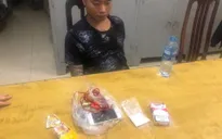 Hà Nội: CSGT bắt giữ đối tượng xăm trổ tàng trữ ma túy