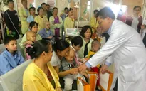 Tiếp thêm nghị lực và hy vọng cho các bệnh nhi ung thư
