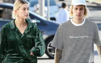 Sau tin đồn ly hôn, Justin Bieber vẫn quấn quýt bên vợ