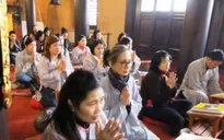 Cộng đồng người Việt tại Ukraine cầu bình an tại chùa Trúc Lâm Kharkov