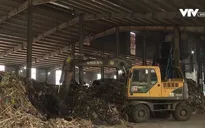 Nhà máy xử lý rác gây ô nhiễm, người dân lập chốt chặn trước cổng