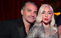 Lady Gaga lại chia tay hôn phu