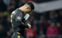 Bị thù cũ chế giễu, C.Ronaldo trả đũa ngay trên sân