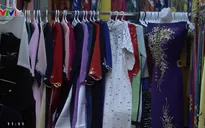 Dịch vụ may áo dài 1 giờ thu hút khách du lịch