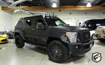 SUV "chống Zombie" Rhino GX trị giá 263.000 USD