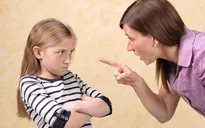 Mẹ nghiêm khắc sẽ có con gái thành công?
