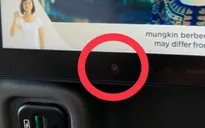 Lo ngại từ việc lắp camera ở sau ghế máy bay hướng vào hành khách