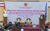 Tổng Bí thư, Chủ tịch nước gặp cộng đồng người Việt Nam tại Campuchia