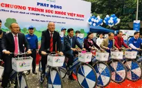 Bộ trưởng Bộ Y tế tập thể dục phát động Chương trình Sức khỏe Việt Nam