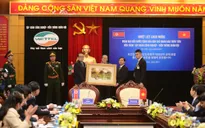 Phái đoàn cấp cao của Triều Tiên đến thăm tổ hợp nghiên cứu, sản xuất thiết bị dân sự của Viettel