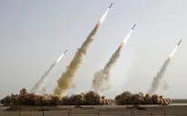 Iran ra mắt tên lửa hành trình mới