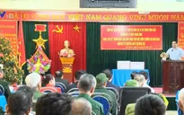 Tặng quà Tết thương binh và gia đình chính sách