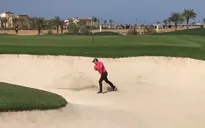 Phá green, thiếu kiềm chế ở bunker, Sergio Garcia bị loại khỏi European Tour Ả rập Xê út