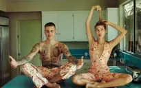 Kết hôn khi còn quá trẻ, vợ Justin Bieber cảm thấy sợ hãi