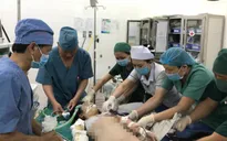 Nhập viện nguy kịch do tai nạn tàu lượn ngày Tết