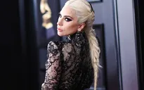 Lady Gaga so sánh mạng xã hội như "nhà vệ sinh công cộng của Internet"