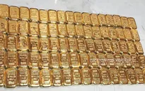 Tìm thấy 106 thỏi vàng nặng khoảng 12kg trong nhà vệ sinh trên máy bay
