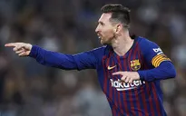 Lập hat-trick vào lưới Betis, Messi tiệm cận kỷ lục của Ronaldo