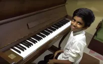 Thần đồng piano Ấn Độ giành giải trong cuộc thi tài năng "The World Best"