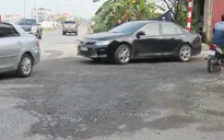 Nguy cơ mất an toàn giao thông trên Quốc lộ đi chùa Hương