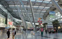 Hỗn loạn tại sân bay Dusseldorf, Đức
