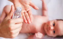 Dùng dầu bạc hà cho bé đúng cách