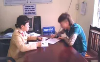 Phạt 5,5 triệu, tước bằng lái người dừng xe trên cao tốc để chụp ảnh
