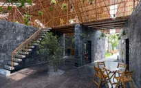 Nhà sinh hoạt cộng đồng làm từ vật liệu tái chế