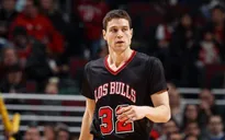 Jimmer Fredette đạt thỏa thuận trở lại NBA